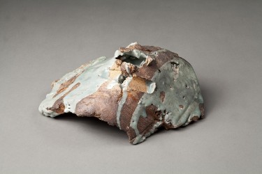 SHAPIRO Jeff - Abstract container with celadon