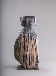 Torse féminin