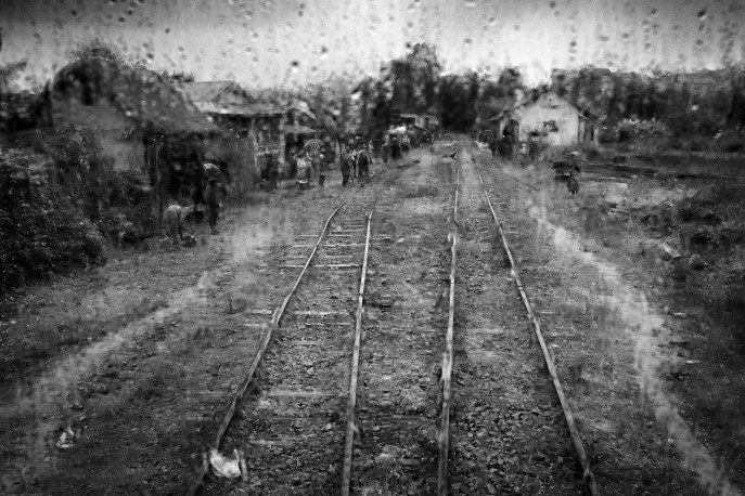 Gare SNCF Sahambavy, série Pluies, n°1/15 - PIERROT_MEN_150