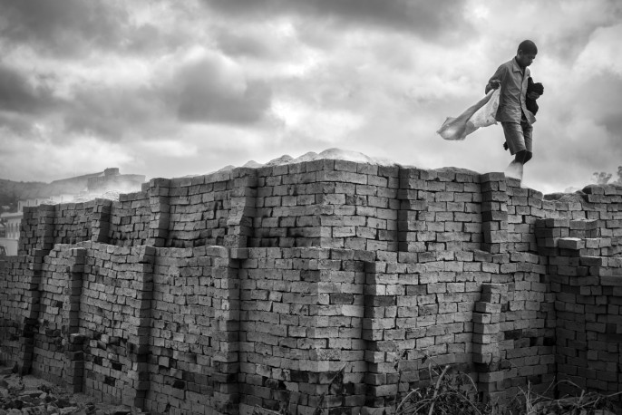 Série briques, Fianarantsoa, 2013 - n° 1/15 - MEN_PIERROT_169