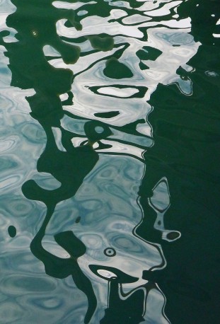 L'Arlequin. Reflets sur l'eau du canal, Venise, 2015 - n° 1/3 - MOLLARD_CLAUDE_158