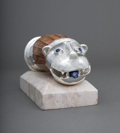 Le Trophée, rhyton à la tête de lion - GOUDJI_431