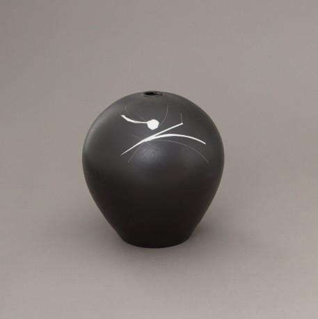 Vase boule noir avec réserves - DEBLANDER_ROBERT_291